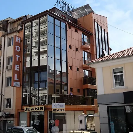Hotel Caro & Varna